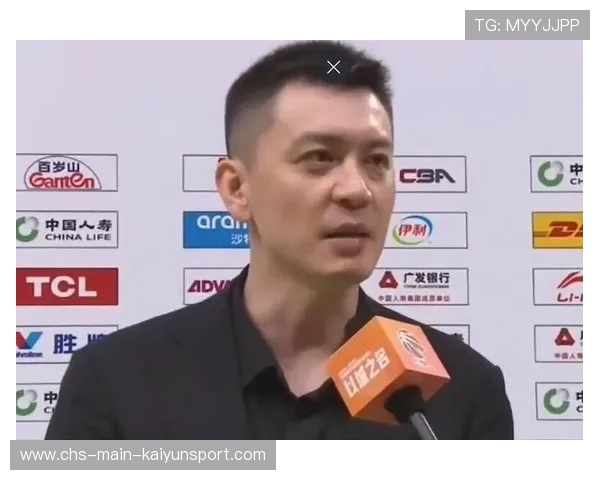 杨鸣称质疑未停 球员们保持斗志，杨鸣的球赛